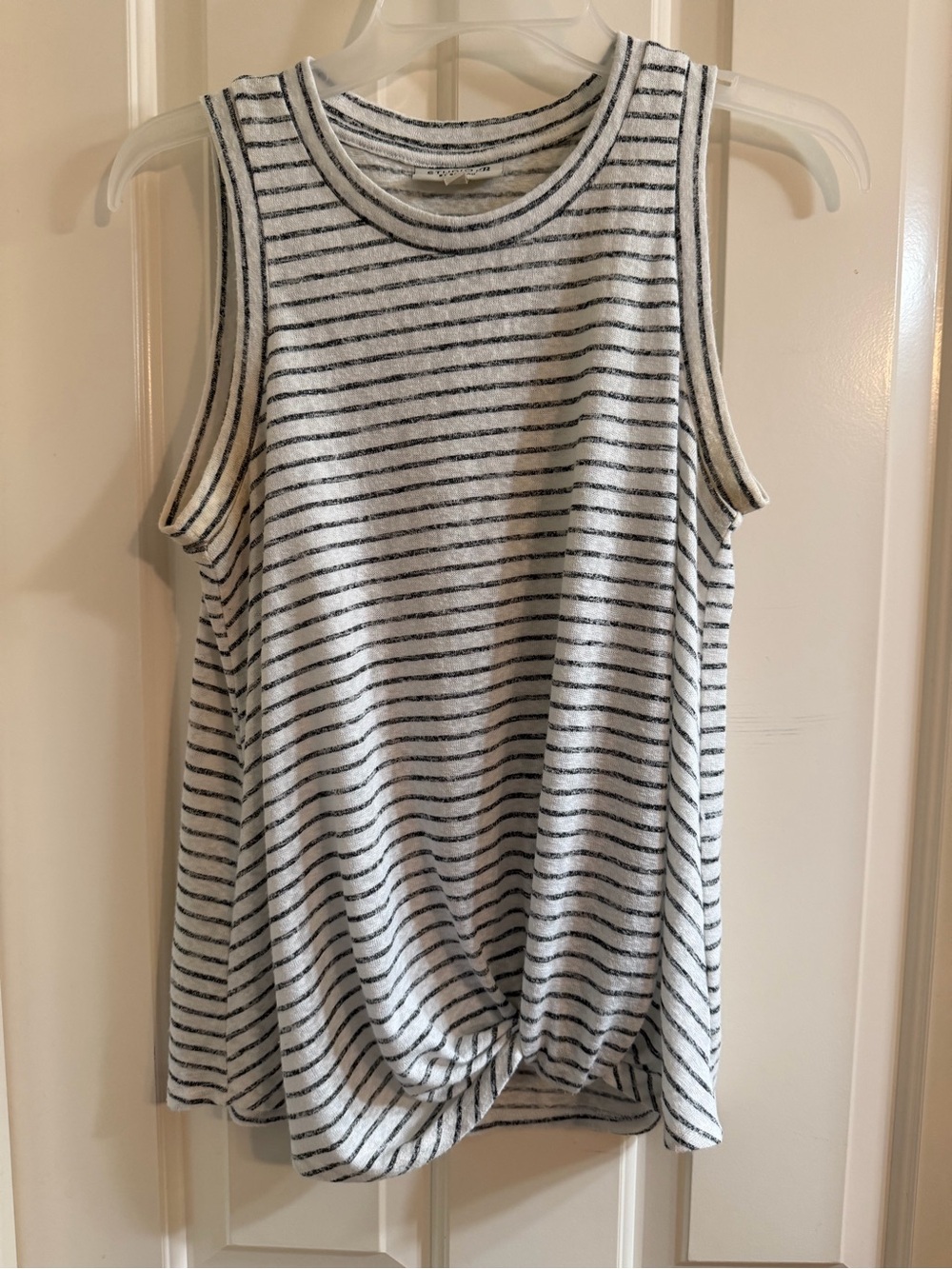 bobeau White and Black Striped Twist-Hem Sleeveless Tank